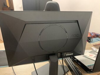 Monitor AOC - 3