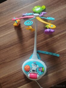 Interakt. stolík Carousel+kolotoč na postieľku Fisher-Price - 3