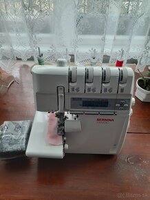 Overlockový šijací stroj BERNINA 1300DC - nepoužitý - 3