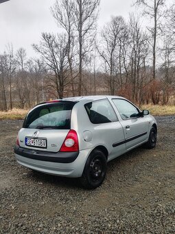 Renault Clio 2 - 3