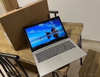 15.6"/Lenovo/Notebook/4GB RAM DDR4/2TB HDD/Intel HD 2GB - 3