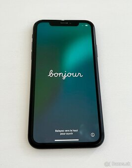 iPhone XR 64 GB black - 3