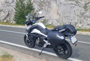 Predám CF MOTO 650 MT premium - 3