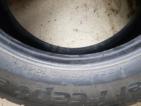 HANKOOK 225/60 r18 zimne. - 3