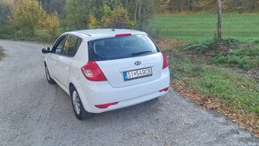 Kia ceed 1.6crdi 85kw  2011 - 3