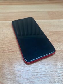 Predám/Vymením IPhone 11 Product Red - 3