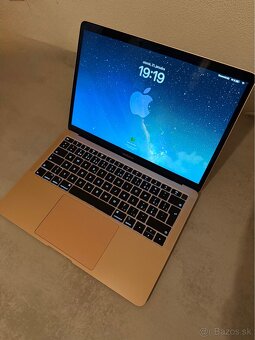 MacBook Air - 3