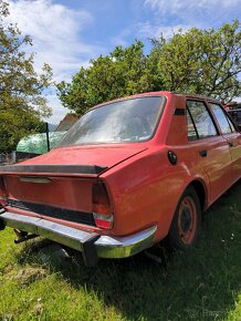 Škoda 120 Top interiér - 3