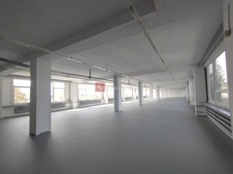 Prenájom Výrobné a skladové priestory 400 m2, Liptovský Mik - 3