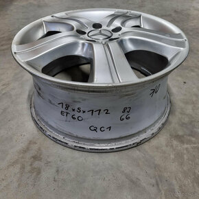 Originál Mercedes Benz disky 5x112 R18 ET60 - 3