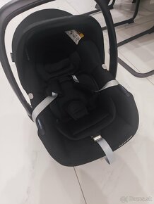 Maxi-Cosi CabrioFix Essential Black vajíčko i-Size - 3