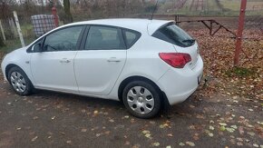 Na predaj Opel astra 1.4 , 74 kw , benzin 2- majiteľ - 3