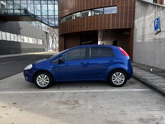 Fiat Punto Grande 1.2  Racing Blue - 3