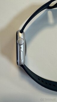 Apple Watch SE 2 44mm - 3