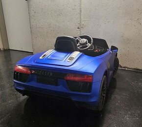 Elektrické autíčko Audi R8 - 3