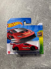 Hot Wheels - 3