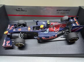 F1 TORO ROSSO STR4 2005 SEBASTIAN BUEMI MINICHAMPS 1:18 - 3