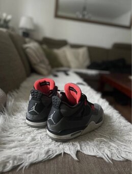 jordan 4 - 3