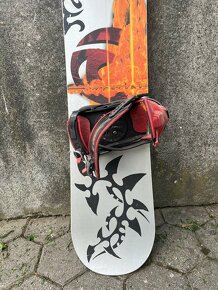 Predám snowboard Rossignol s viazaním Head - 50€ - 3