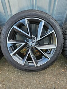 Zimní alu kola Vela 18" Škoda Superb 235/45 R18 - 3