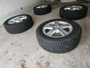 Zimné pneumatiky (s hrotmi) 215/60 R16 - 3