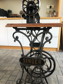 Singer - 3