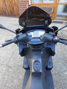 Aprilia SR 300 MAX - 3