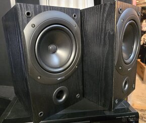 KEF Q10 regálovky - 3