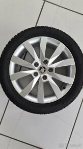 Škoda Octavia Alu disky 5x112 R17 a zimné pneumaitky Fulda - 3