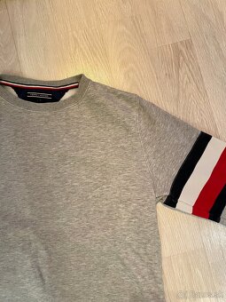 sveter dámsky Tommy Hilfiger S size - 3