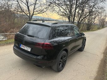 VW Touareg 3.0tdi 176kw r.v.2011 - 3