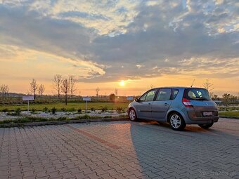 Renault Scenic II 1.9 dCI 96kW - 3