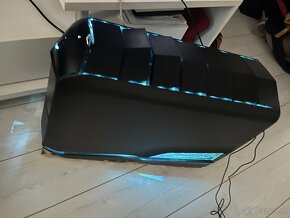 Predám Alienware Aurora r4 - 3