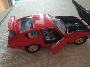 Predam Ferrari  365 gtb Daytona Giodi 1:18 - 3