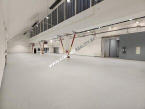 Skladové priestory a objekty  800m2, Juh, Košice IV Južná tr - 3