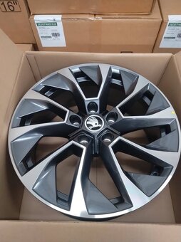 17" alu ŠKODA KAROQ 100 % stav + letné pneu. - 3