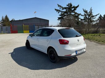 Seat Ibiza 1.6 77kW Benzín (2009) - 3