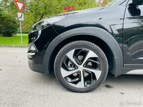 Hyundai Tucson 2,0CRDI  136kw 4x4 2018/3 114999km - 3