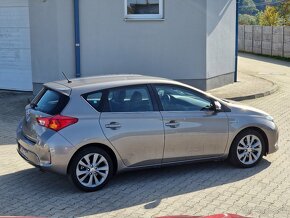 Toyota Auris 1.8 I VVT-i HybridSD Style - 3