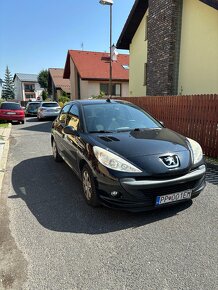 Peugeot 206+ 1.4i 2012 - 3