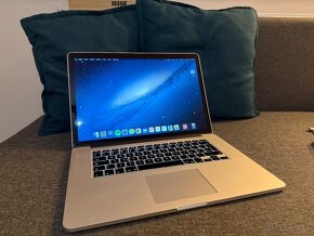 Macbook Pro 15” mid 2015 strieborný - 3