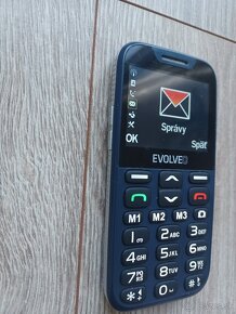 EVOLVEO EasyPhone XD - 3