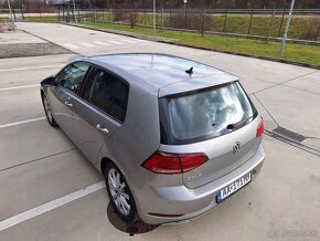 Volkswagen Golf - 3