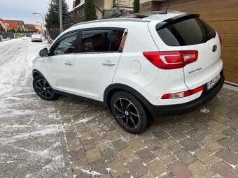 KIA Sportage 2,0 SLS 4x4 - 3