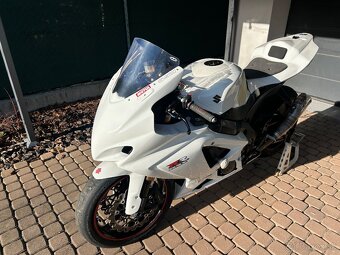 Suzuki GSX-R 1000 - 3