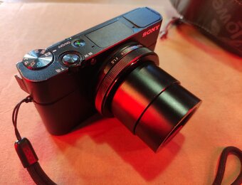 Sony RX100 Mark III - 3