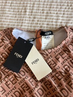 Fendi x Skims overal kratky novy - 3