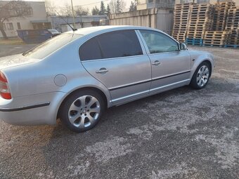 Škoda Superb 2.5 TDI Laurin&Klement - 3