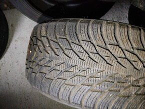 Zimné pneu Nokian 245/45 R18 7,5mm - 3