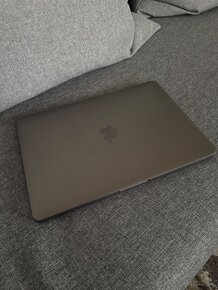 MacBook pro 2020 13 palcov - 3